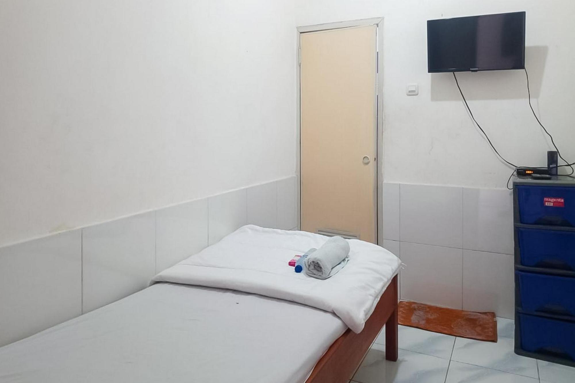 מלון Malibu Syariah Bogor Redpartner מראה חיצוני תמונה